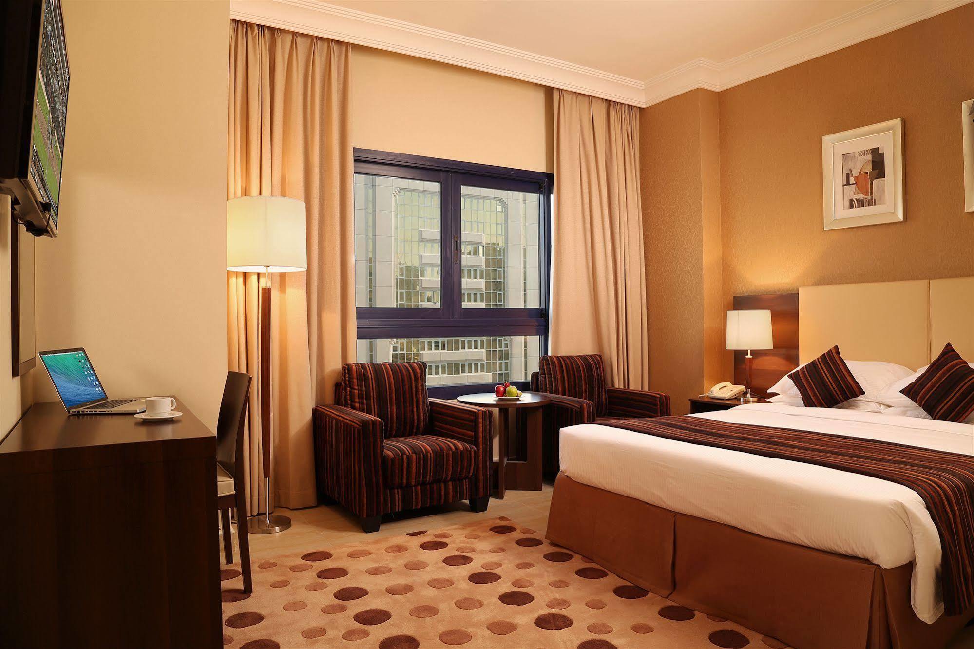 أبو ظبي Oriental Hotel Apartments المظهر الخارجي الصورة