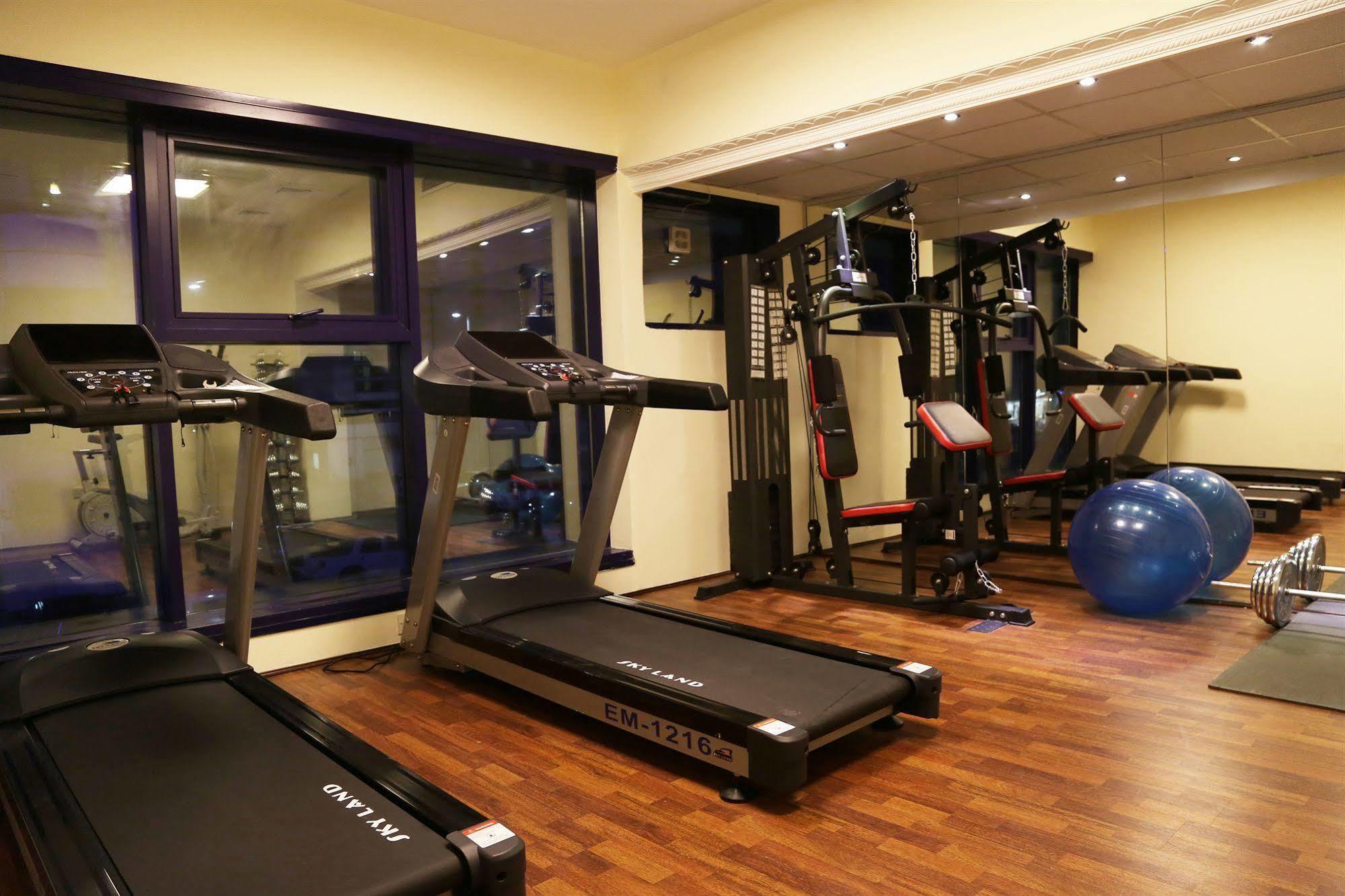 أبو ظبي Oriental Hotel Apartments المظهر الخارجي الصورة